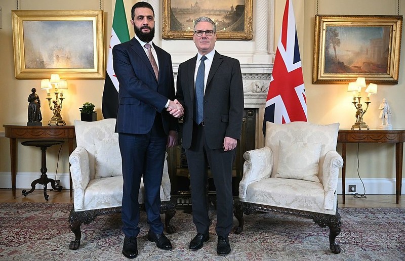 Premier Starmer rozmawiał z prezydentem Syrii o migracji i zwalczaniu przemytu ludzi