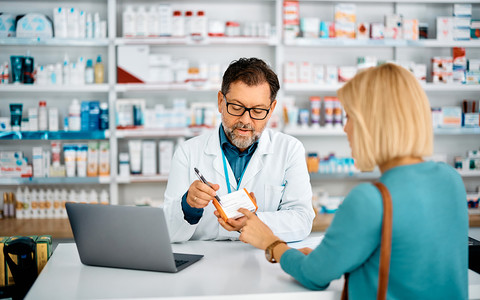 Ceny recept NHS w Anglii po zamrożeniu opłat