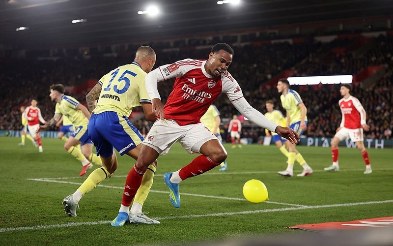 FA Cup: Arsenal knocked out after defeat by Southampton