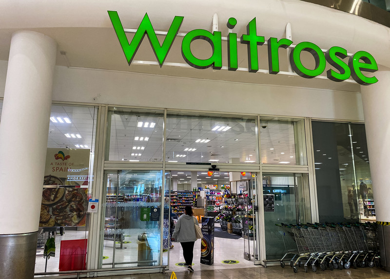 Zatrzymał złodzieja i stracił pracę. Zwolnienie pracownika Waitrose wywołuje kontrowersje