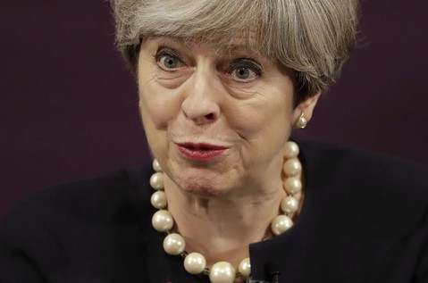 Theresa May odrzuciła zaproszenie do wystąpienia przed PE