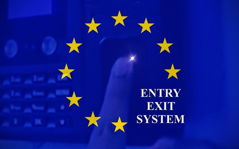 Dzisiaj wchodzą w życie unijne przepisy dotyczące odcisków palców i zdjęć podróżnych