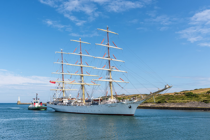 W połowie kwietnia "Dar Młodzieży" wyruszy w rejs do USA