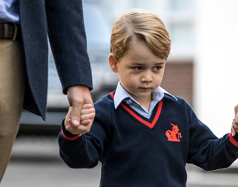 Ochrona księcia George'a w drodze do szkoły