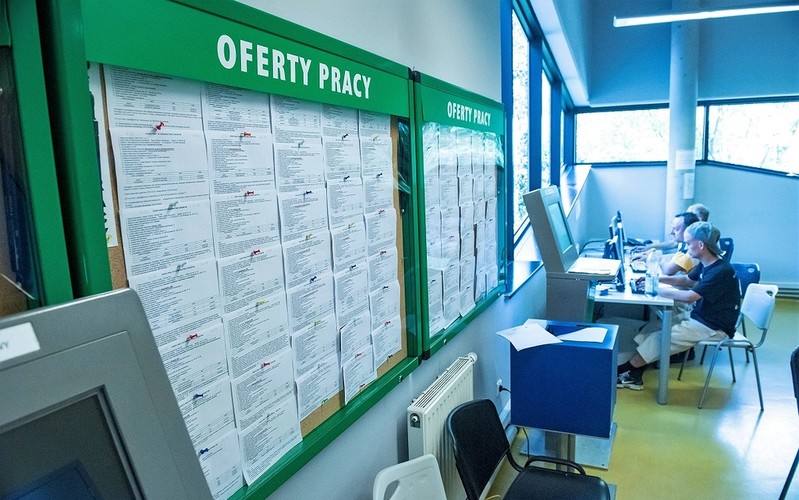 W Polsce będzie coraz trudniej o etaty i wydłuży się czas poszukiwania pracy