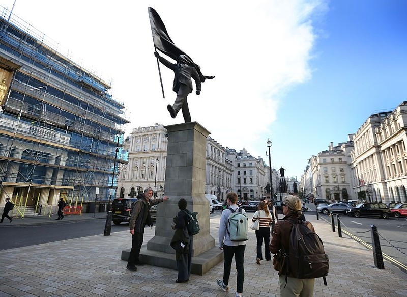 Banksy przyznał się do autorstwa rzeźby ustawionej potajemnie w centrum Londynu