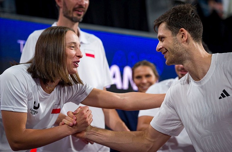 Rankingi ATP i WTA: Awans Hurkacza o dziesięć miejsc, Świątek wróciła na trzecie miejsce