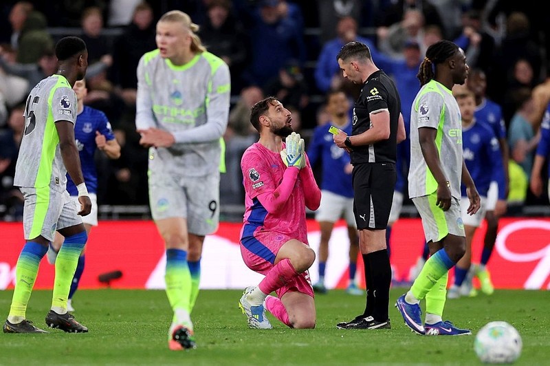 Liga angielska: Potknięcie Manchesteru City, Chelsea z najgorszą serią od 33 lat