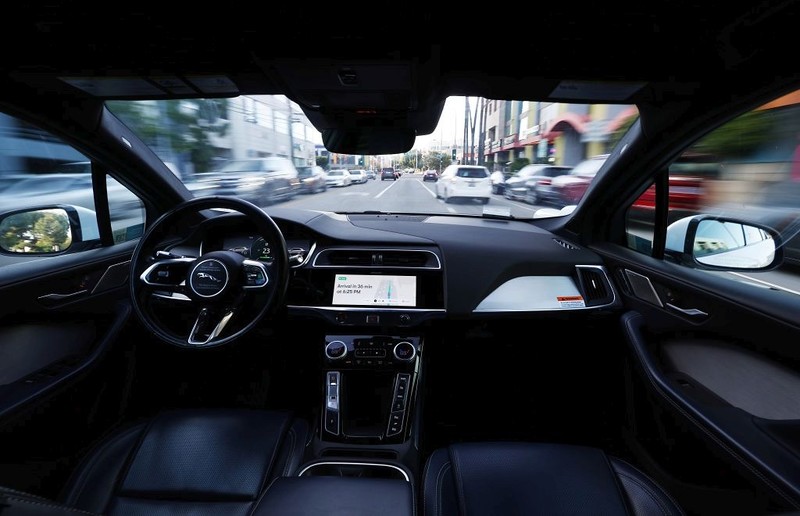 Taxi bez kierowcy jeszcze w tym roku mogą się pojawić w Polsce