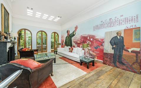 "Luksusowy" dom z podobiznami dyktatorów do wynajęcia za 35 tys. funtów