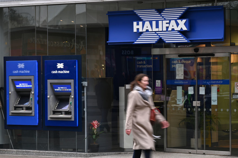 Halifax może zniknąć z brytyjskich ulic. Lloyds analizuje strategię marki