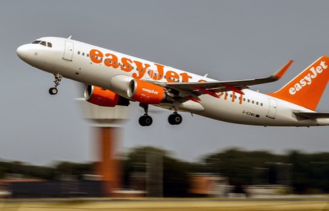EasyJet launch massive flight sale amid Ryanair cancellation chaos