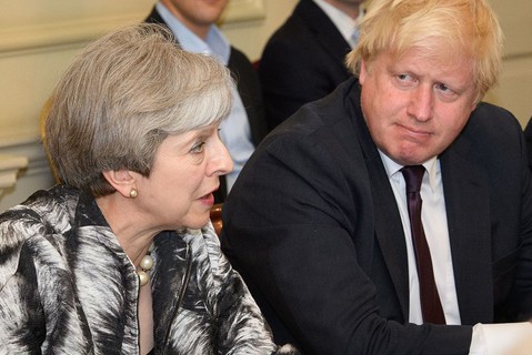 Theresa May zabiega o poparcie Borisa Johnsona ws. Brexitu