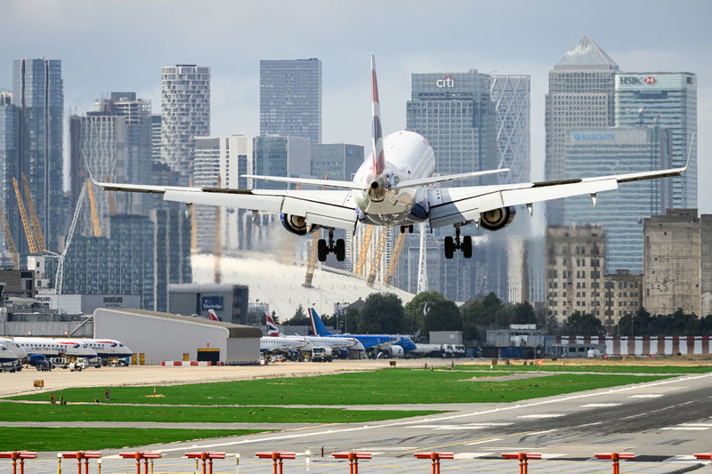 Rozbudowa London City Airport pod znakiem zapytania? Chodzi o hałas i wpływ na środowisko