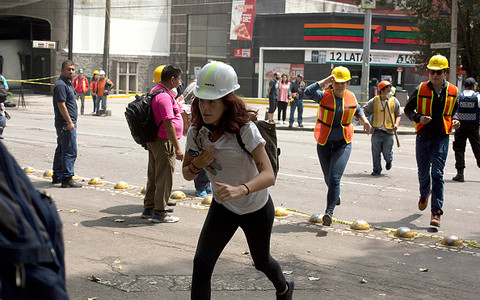 Mexico hit with an earthquake aftershock of 6.1 magnitude