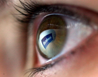 Wielka Brytania dopuszcza inwigilację serwisów społecznościowych