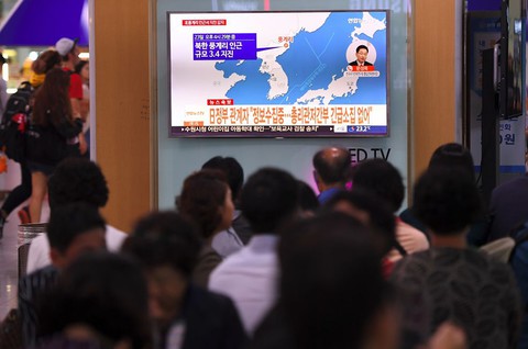 Korea Północna zwiększa obronę wybrzeża po "wypowiedzeniu wojny" przez USA