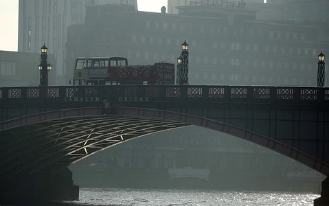 W Londynie wydano ostrzeżenie dot. wysokiego poziomu smogu