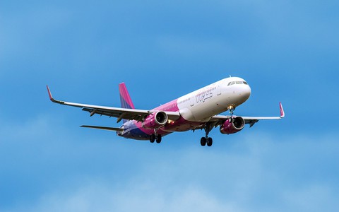 Wizz Air zawiesza część połączeń z Polską. Zwrot pieniędzy dla tych, którzy dokonali rezerwacji