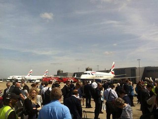 W Londynie ewakuowano lotnisko. Wszystko przez pasażera  