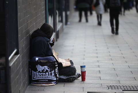 Rekordowe liczby bezdomnych w UK. "To może być najcięższa zima"