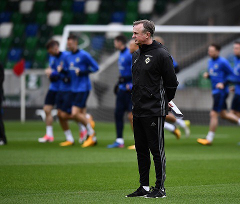Northern Ireland coach Michael O'Neill has lost his driving license