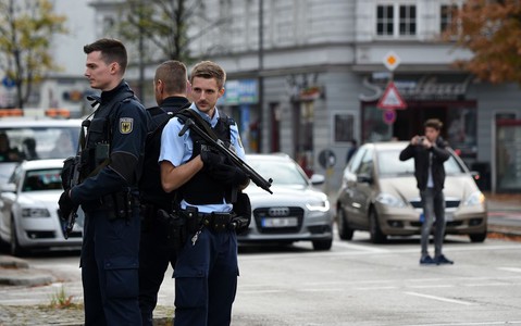 'Several people injured' after knife attack at Munich underground station