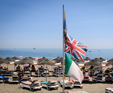 Brexit: British expats will be able to stay in Spain 'even if there is no deal'