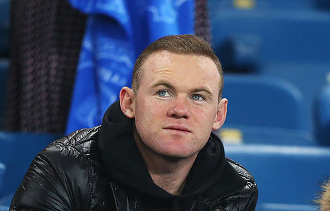 Za jazdę pod wpływem alkoholu Rooney pomaluje ławki