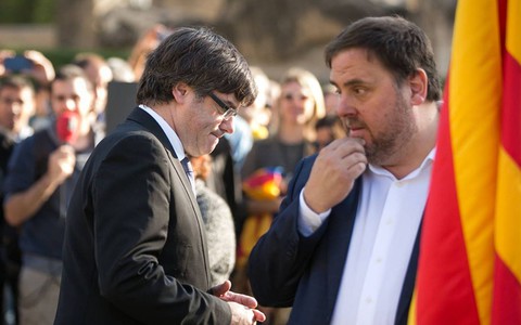 Sąd wydał Europejski Nakaz Aresztowania Puigdemonta i czworga ministrów
