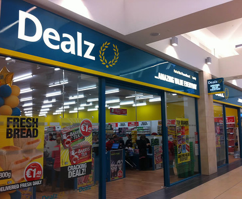 Dealz takes on Penneys with low-cost clothing range
