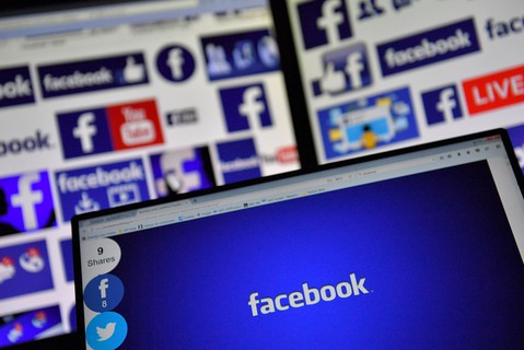 Facebook rozszerza poza USA zasięg działań zapobiegających samobójstwom