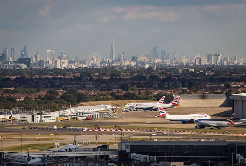 Brytyjski rząd planuje zachować członkostwo w EASA