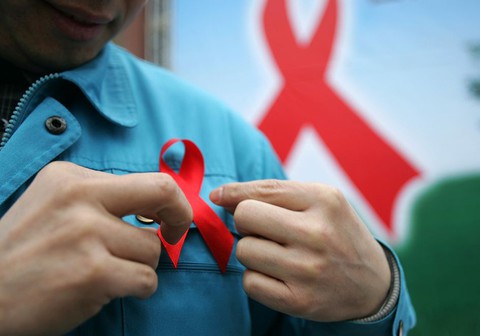 Światowy Dzień AIDS: Wielu Brytyjczyków nie wie, że są nosicielami HIV