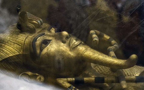 Archaeologists discover new mummy in Egypt