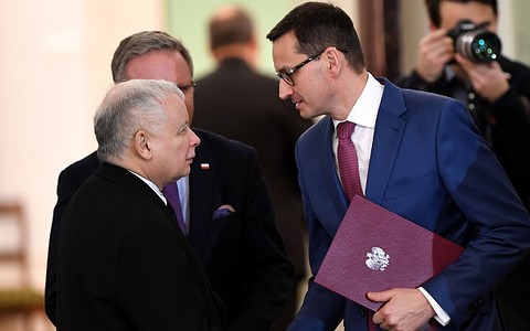 'Poland's ruling party swaps prime ministers'
