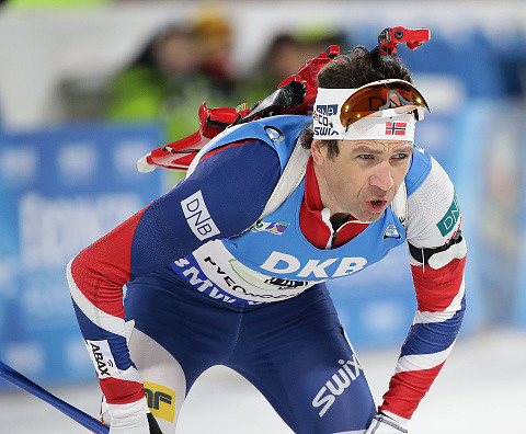 Ulubieniec Norwegów biathlonista Bjoerndalen bez taryfy ulgowej