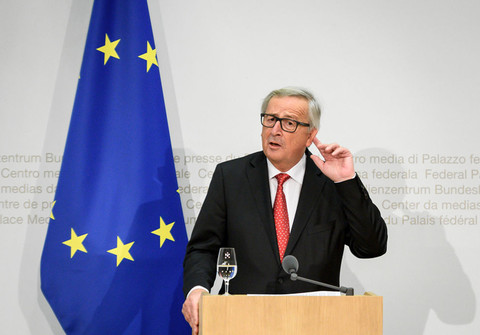 "Times": Kontrowersje ws. Junckera w aferze podsłuchowej