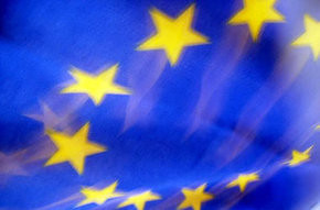 74 procent Polaków ufa Unii Europejskiej