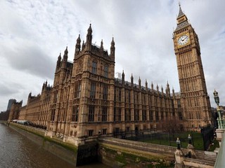 BBC: Skandal pedofilski dotyczy 20 byłych ministrów i posłów