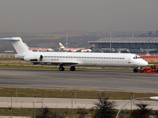 Algerian airline 'loses contact' with plane carrying 110 passengers 