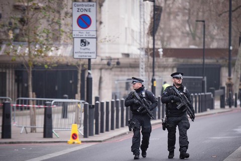 Scotland Yard apeluje do londyńczyków: "Zachowajcie ostrożność podczas Sylwestra"