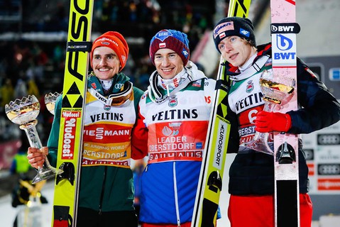 Kamil Stoch wygrał w Oberstdorfie, Dawid Kubacki trzeci