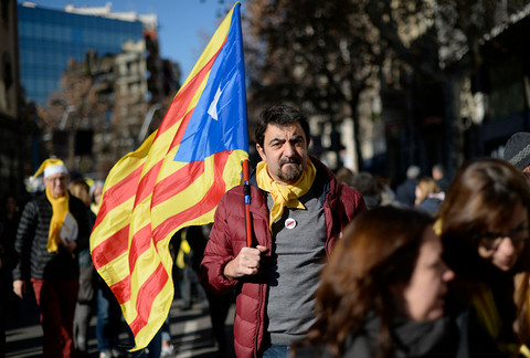 Katalońscy separatyści rozpoczęli rozmowy o nowym rządzie