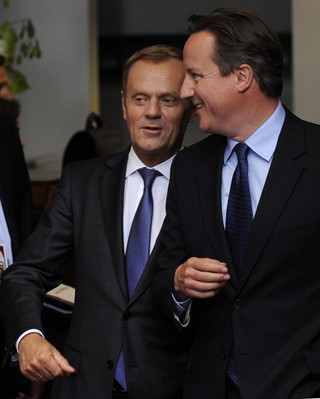 Brytyjskie media: Cameron poprze Tuska w walce o funkcję szefa RE