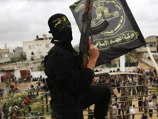 Zabójstwo brytyjskiego zakładnika. Czy Londyn zaatakuje dżihadystów?