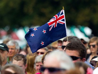 John Key wants 2015 referendum on ridding New Zealand's flag of union jack