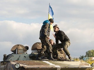 UE zaniepokojona intensyfikacją konfliktu na Ukrainie