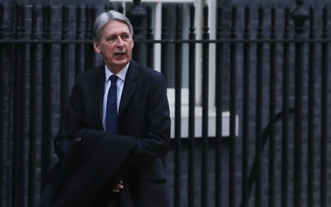 Philip Hammond accuses 'backwards-looking' EU of 'paranoia' that other countries will leave