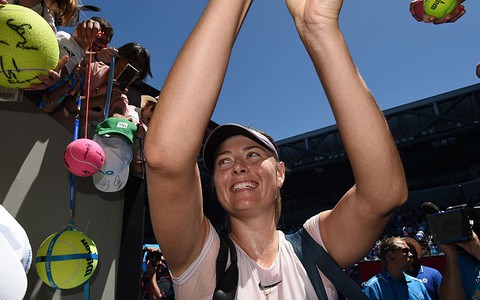 Sharapova's successful return to Melbourne with the support of fans